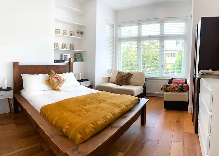 Central Location 2 Bed Flat, Zone Ii, London Nw6